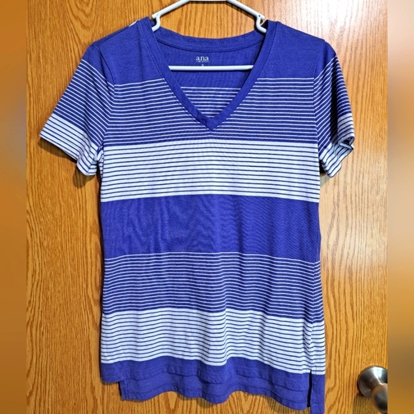 🌈A.n.a, Small, blue and white - Picture 1 of 3